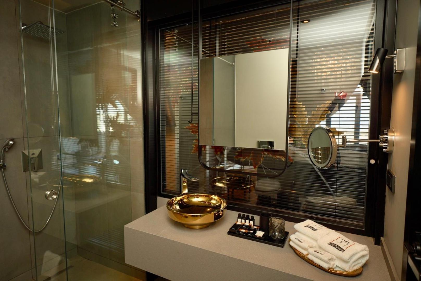 39 Kalamis Marina Hotel & Restaurant Istanbul Luaran gambar